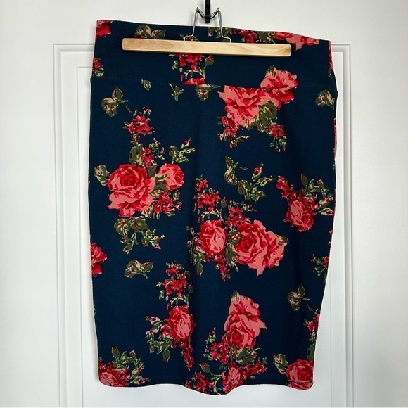 LuLaRoe Dresses & Skirts - Floral Pencil Skirt